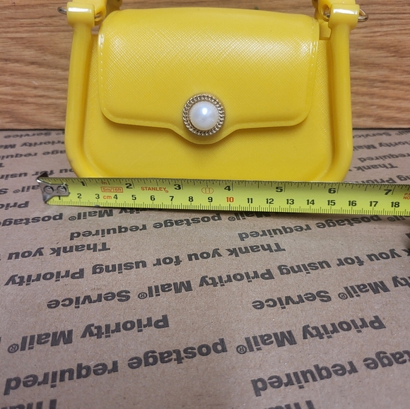 Mini Purse Yellow with Costume Pearl Snap latch Women/Girls - Picture 10 of 10